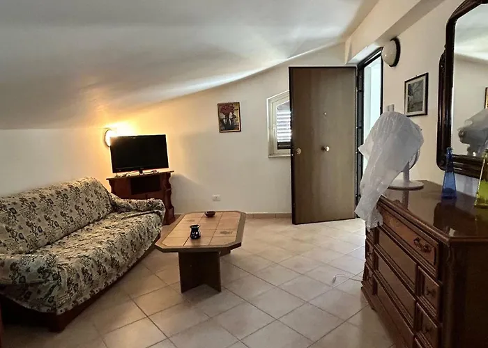 Pm 56 Via Grande Apartment